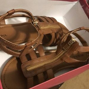 Tan sandals!